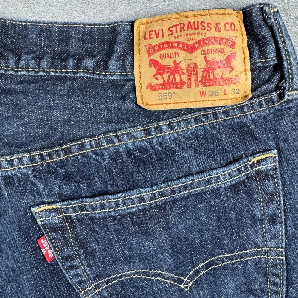 Levis 559 Mens Relaxed Straight Leg Jeans 36x32 Dark Wash Blue Denim